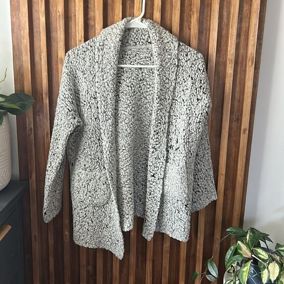 Vince Collared‎ Buttoned Front Sweater Jacket. XS - Picture 2 of 14